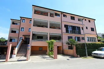로비니 Apartman 7 아파트 크로아티아