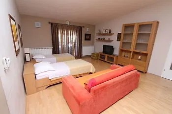 로비니 Apartman 7 아파트 크로아티아